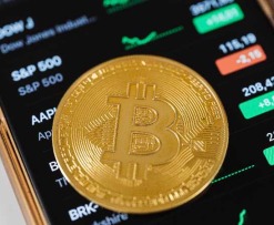 Stock Photo, tags: bitcoin past $40 million 24 - images.pexels.com